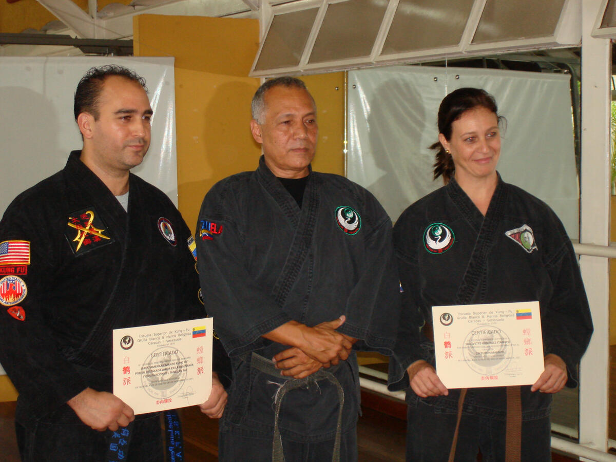 Hector G Yepes & Jose Luis Penaloza